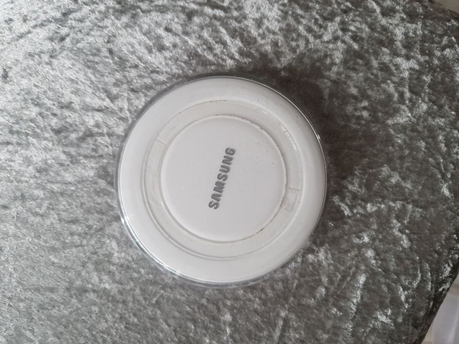 samsung ep-pg920i ładowarka indukcyjna bezprzewodowa biała