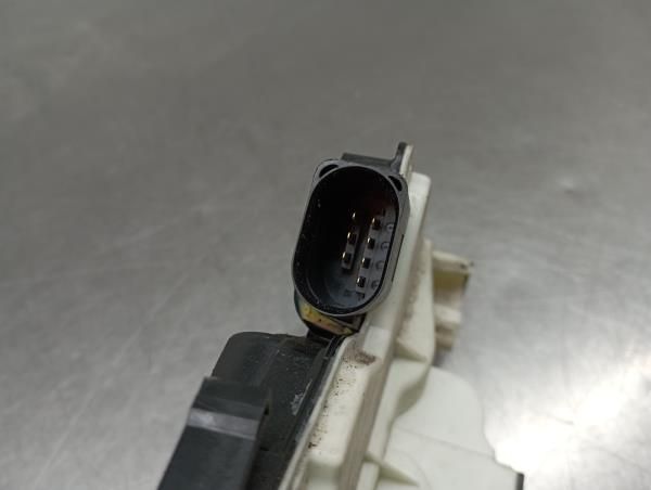 Fechadura / fecho porta frente esquerdo SEAT Ibiza IV (6J5, 6P1)