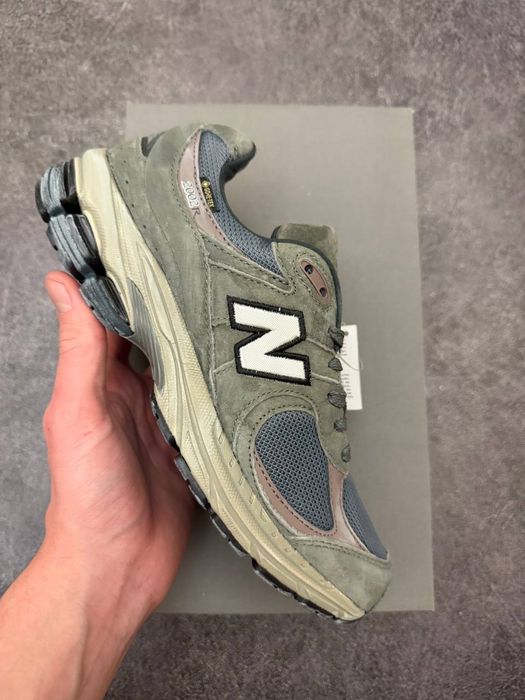 New Balance 2002r Gore-Tex Grey