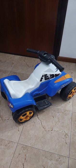 Moto criança  bateria