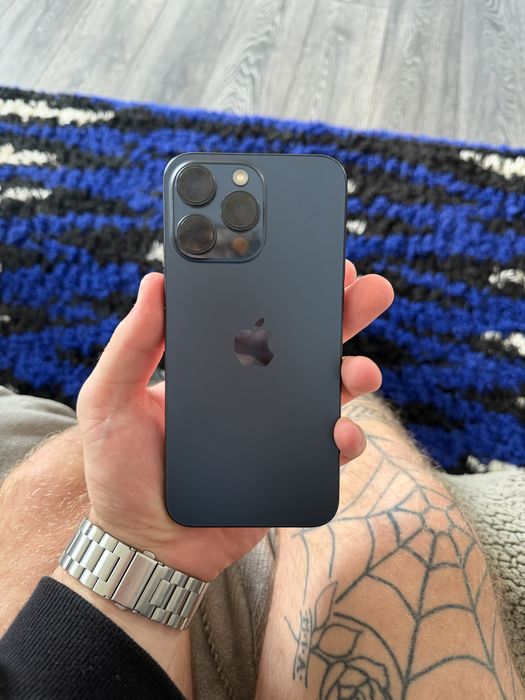 Sprzedam Iphone 15PRO MAX 256GB