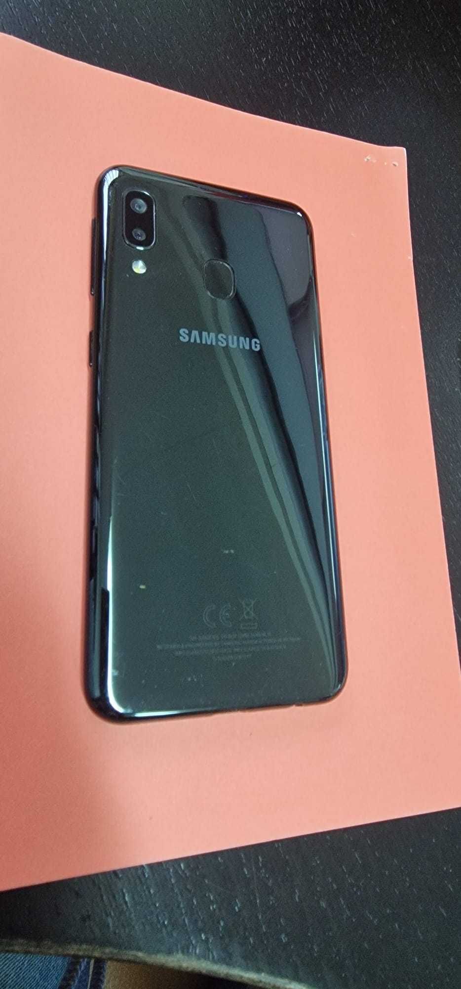 Samsung Galaxy A20e - estado irrepreensível, sem riscos nem mossas