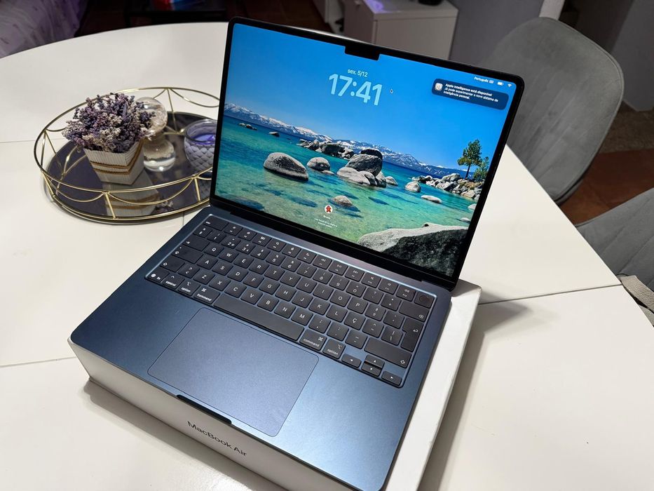 MacBook Air 13 M4 C/Garantia