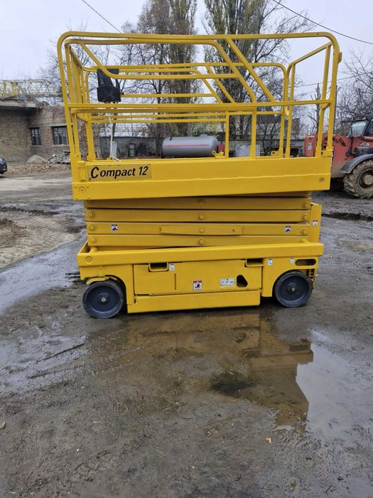 Підйомник COMPACT 12