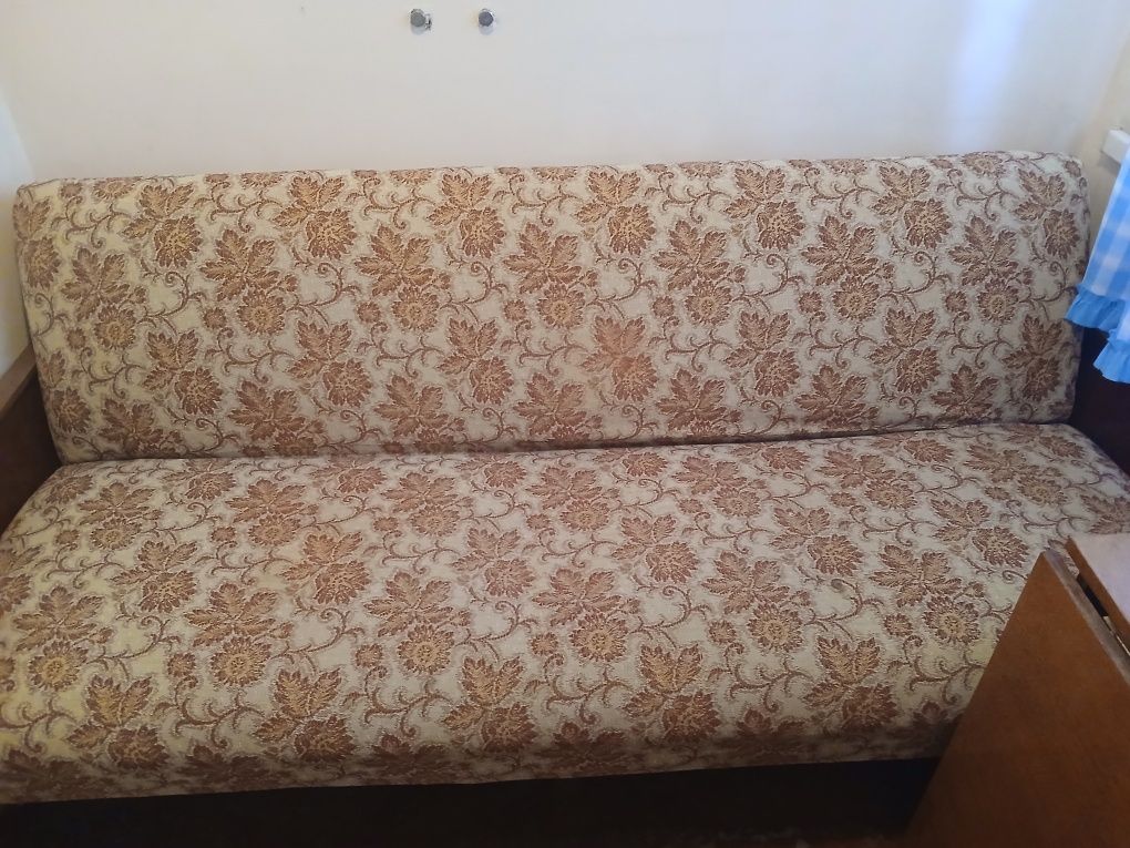 Продам диван раскладной