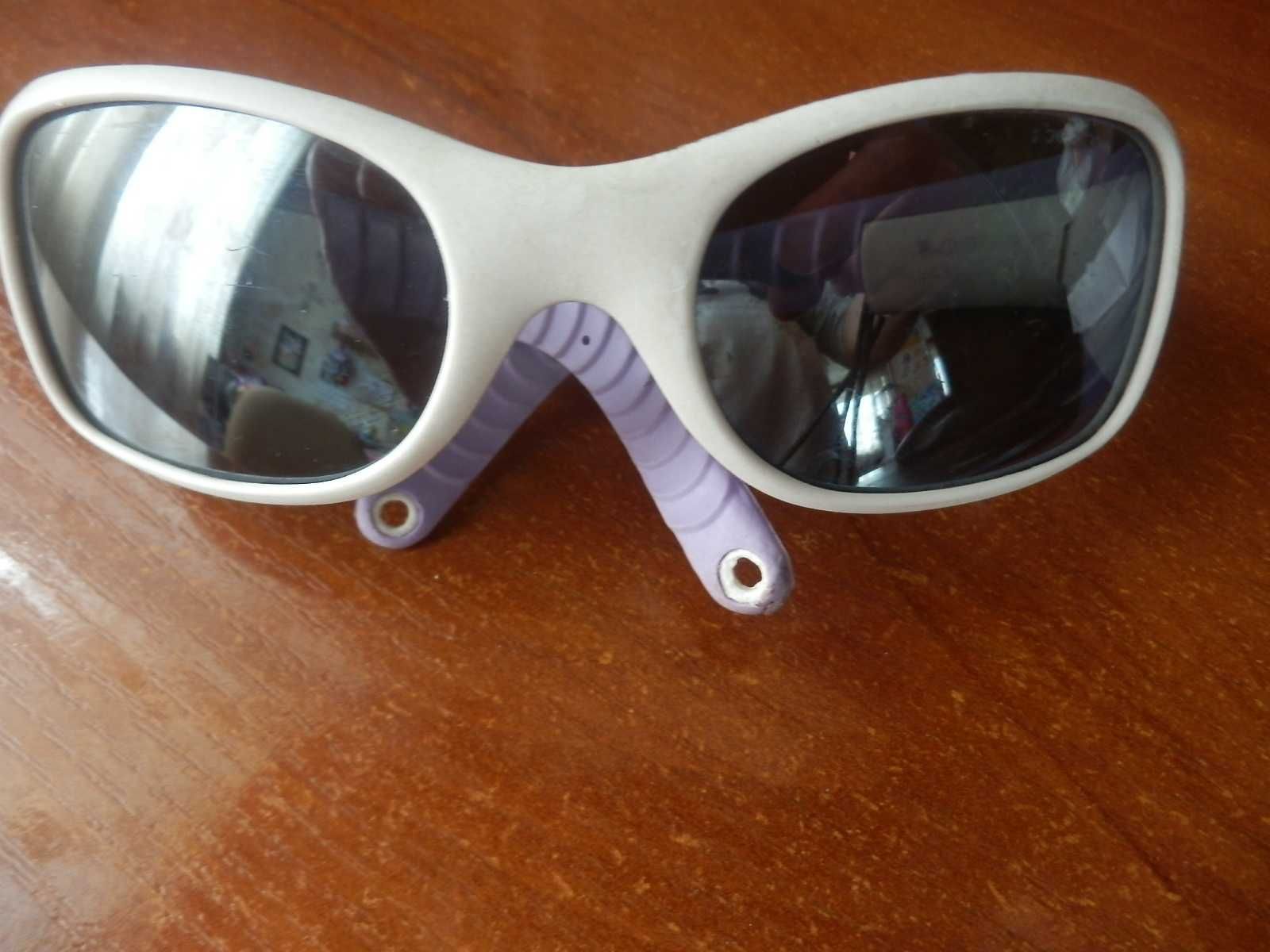 Солнцезащитные  очки для мальчиков и девочек.