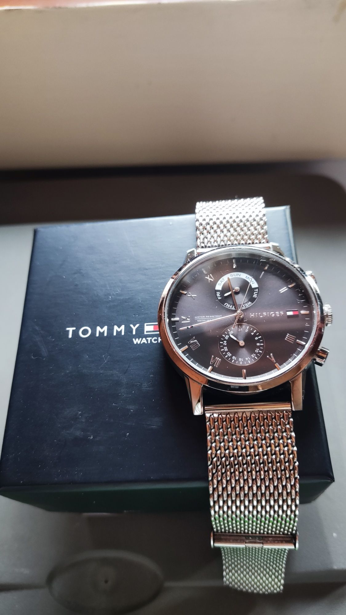 Relógio Tommy Hilfiger Original - Elegância e Sofisticação