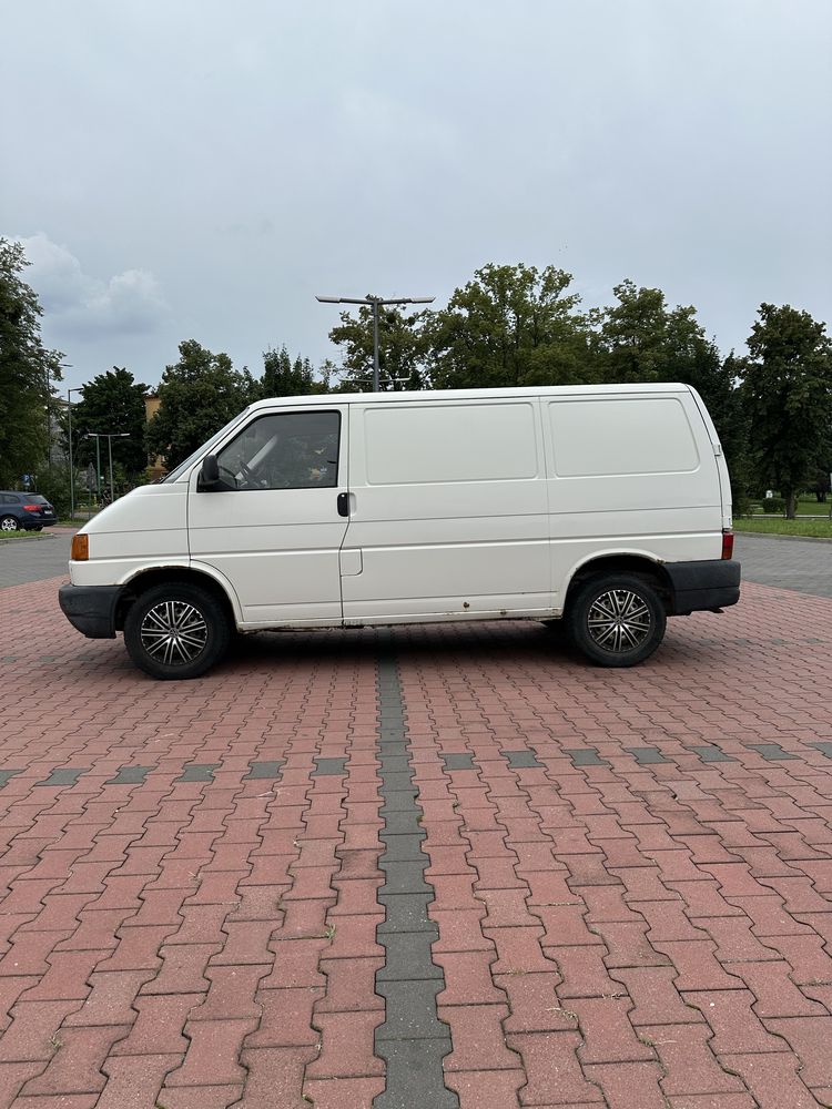 Volkswagen Transporter 2.5 TDI T4