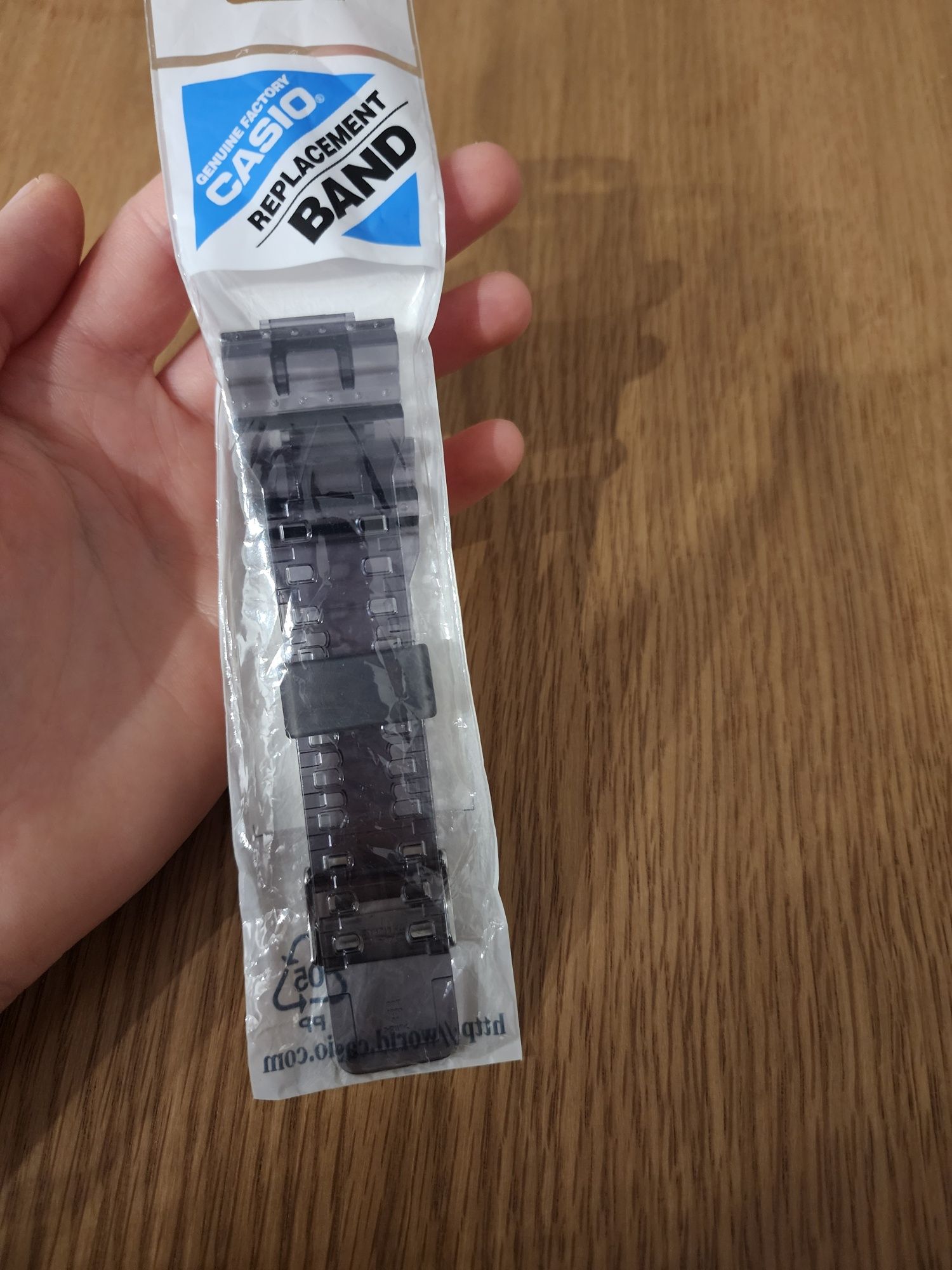 Oryginalny pasek do zegarka Casio G-SHOCK GA-700-1A, 700-1B, 700DC-1A