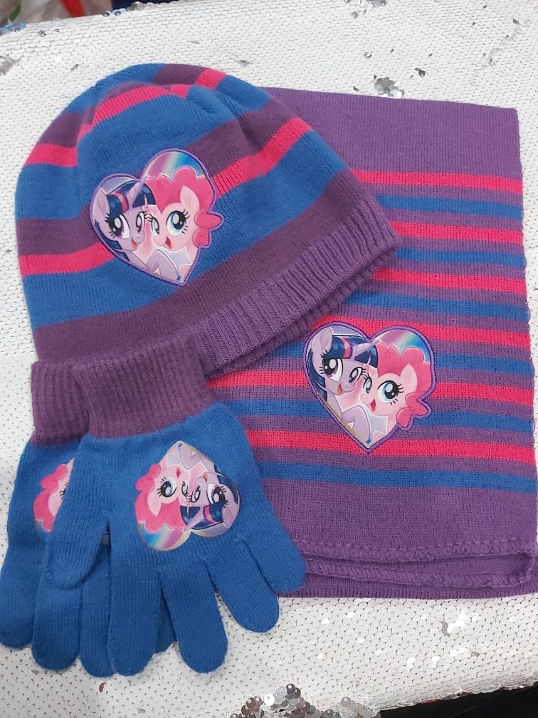 Piękny komplet 3w1 czapka + szalik + Rękawiczki z kucykami Little Pony