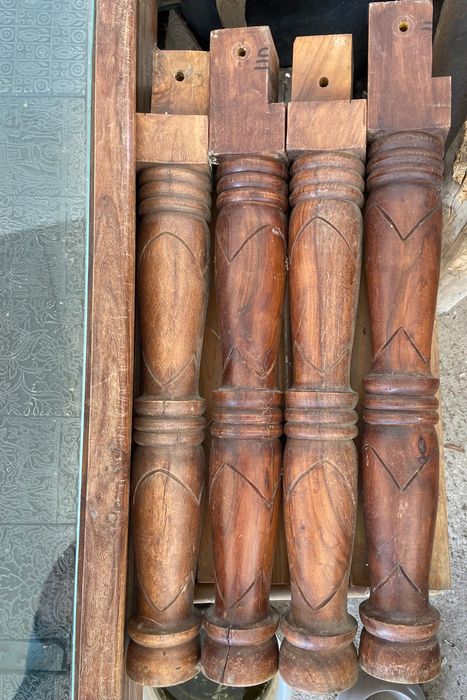 Mesa rústica antiga madeira maciça trabalhada