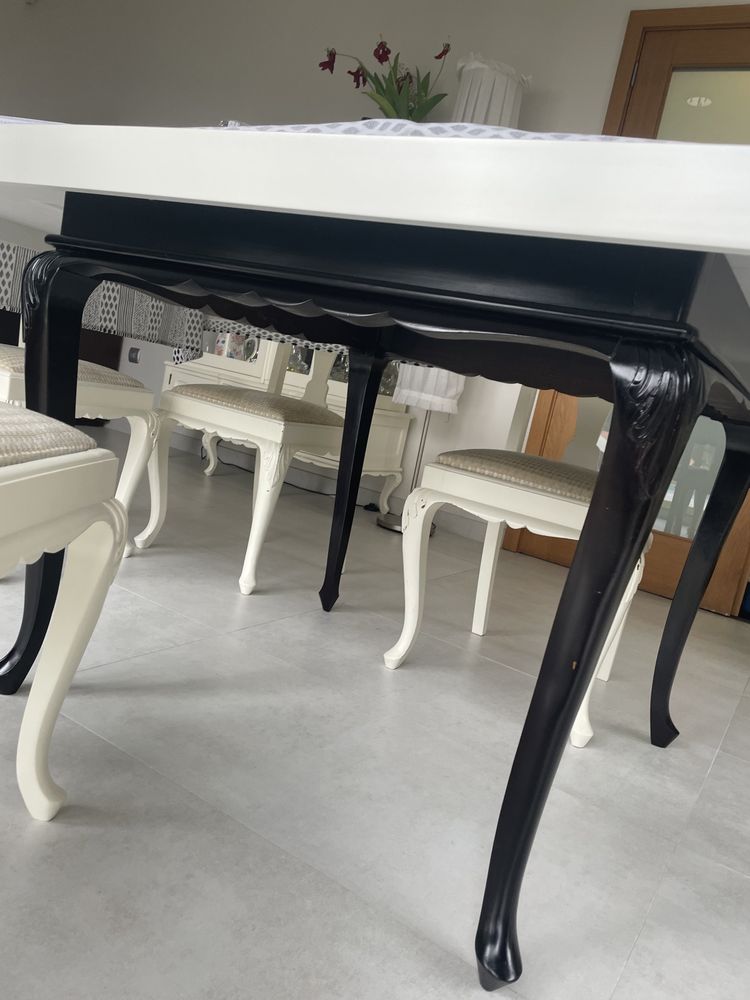 Mesa madeira tampo branco com pernas vintage