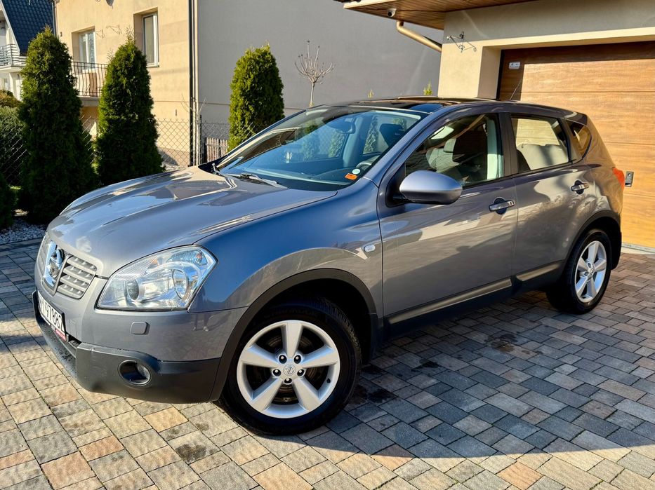Nissan Qashqai 2.0 141KM Manual 6 biegów panorama klimatronik ale 17 mega zadbany