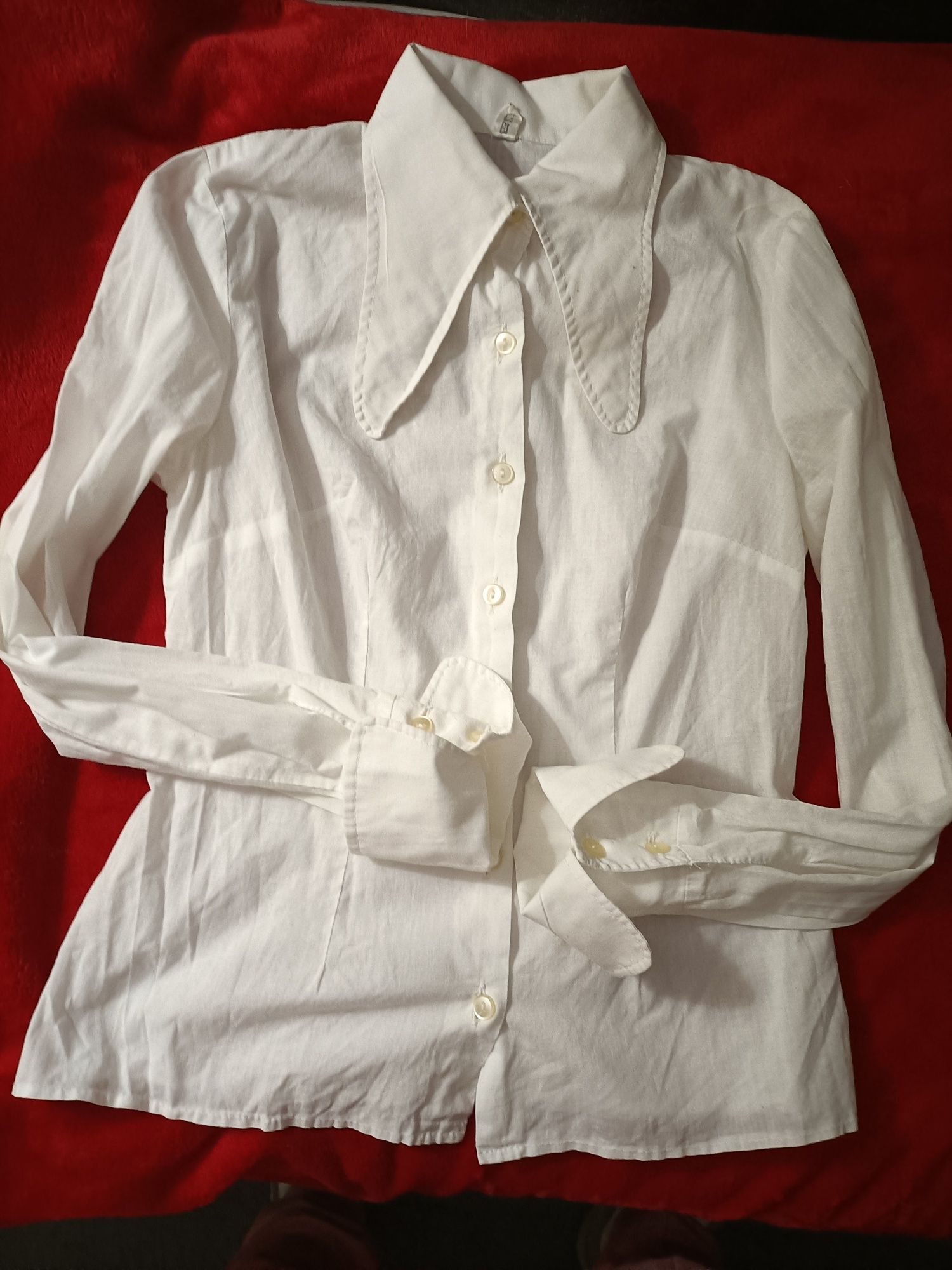 Biała bawełniana koszula - matura, zakończenie roku szkolnego