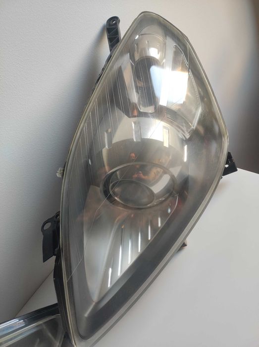 Lampy Xenon Zafira B