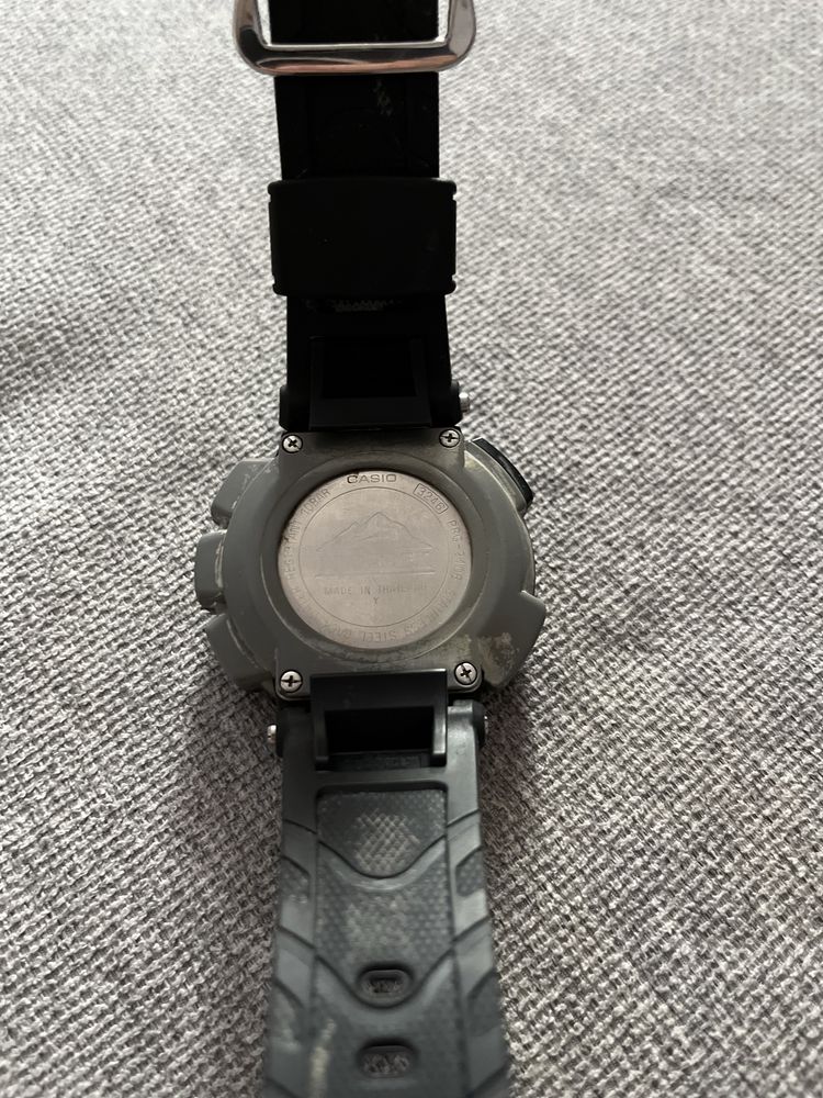 Protrek pgr 240B