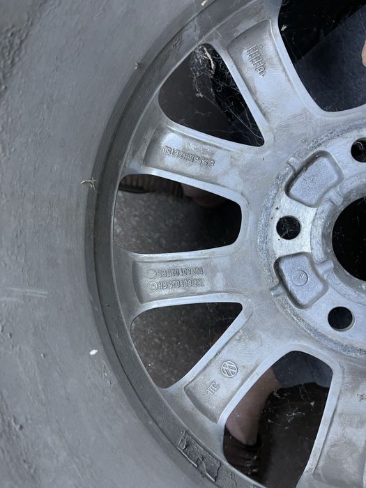 Диск литой на Джету 6 R16