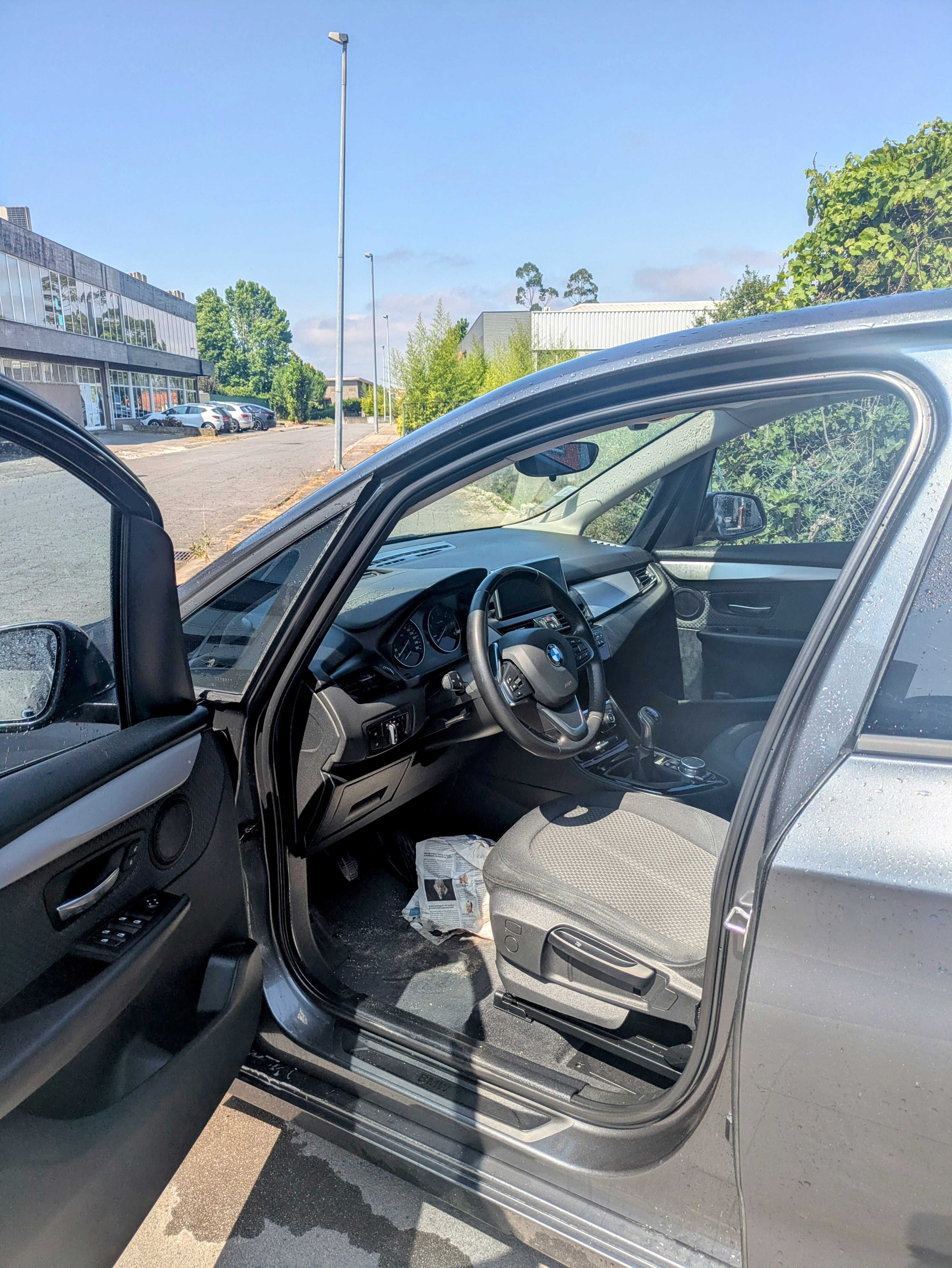 BMW 218D 150 CV  FULL EXTRAS Impecável