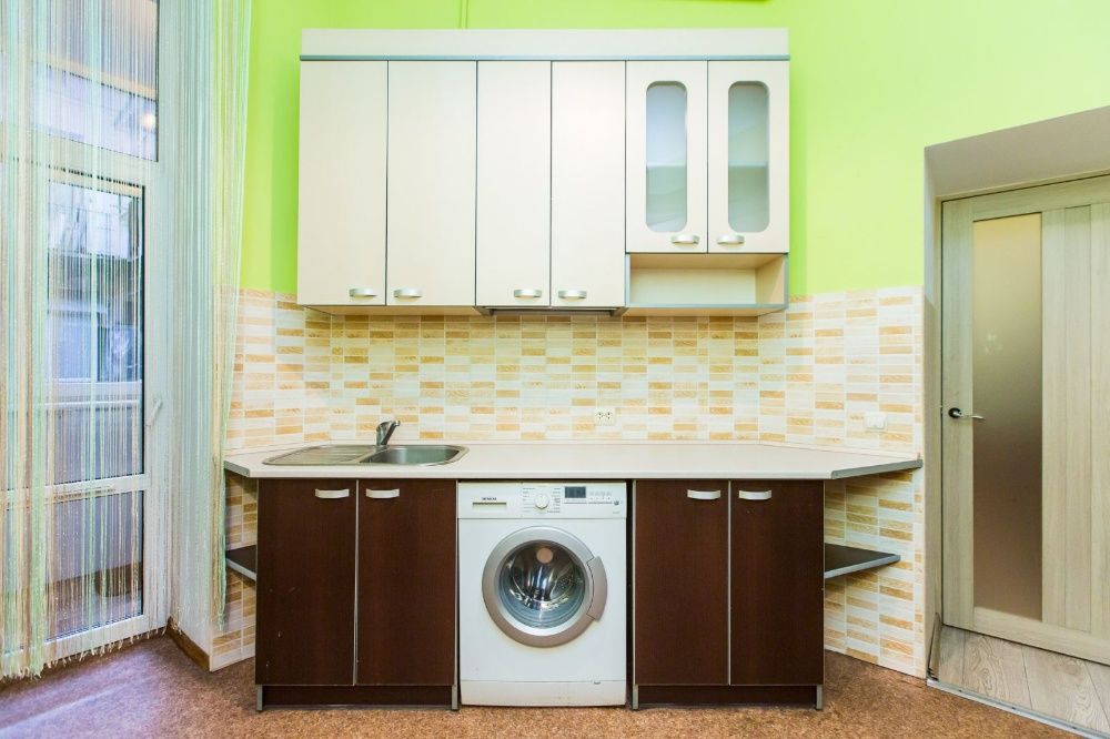 Двохкімнатна квартира подобово, погодинно, в ближньому центрі