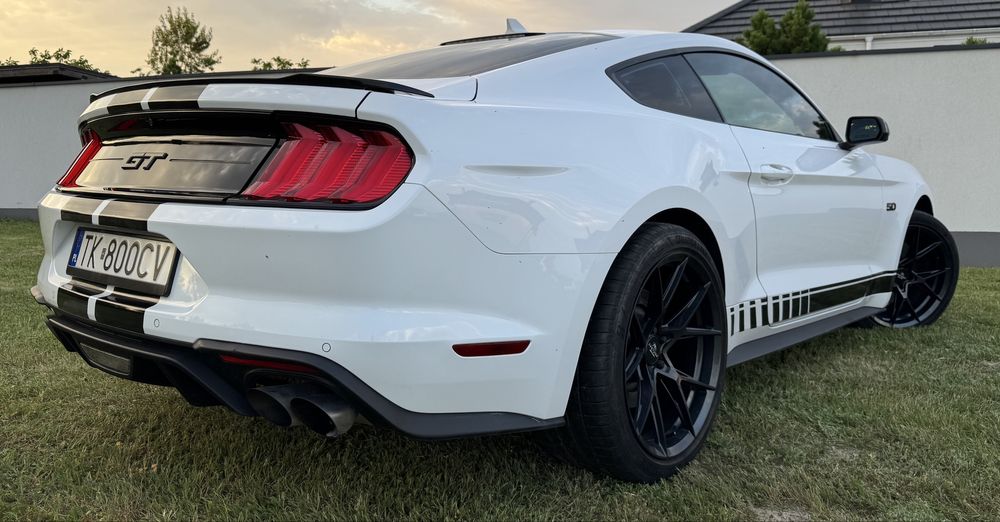 Ford mustang GT 2023r