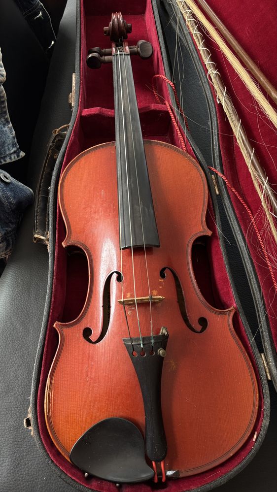 Violino 4/4 “copie de Antonius Stradivarius Cremonenfis faviebat anno
