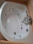 Wanna z jacuzzi narożnikowa