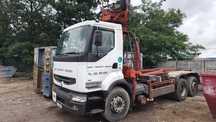 Hakowiec Renault Premium