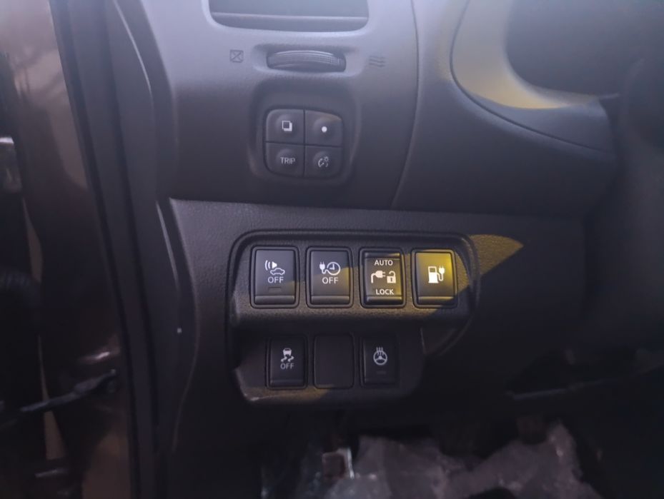 Продам Nissan Leaf 2016 30 кВт