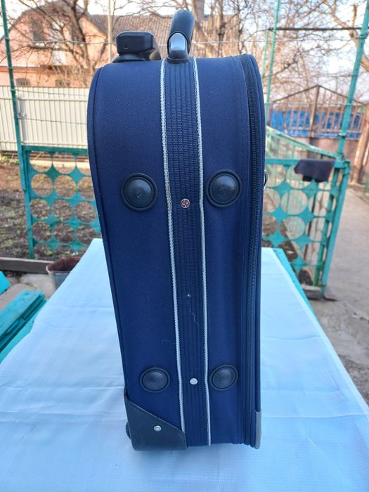 Валіза для ручної поклажі