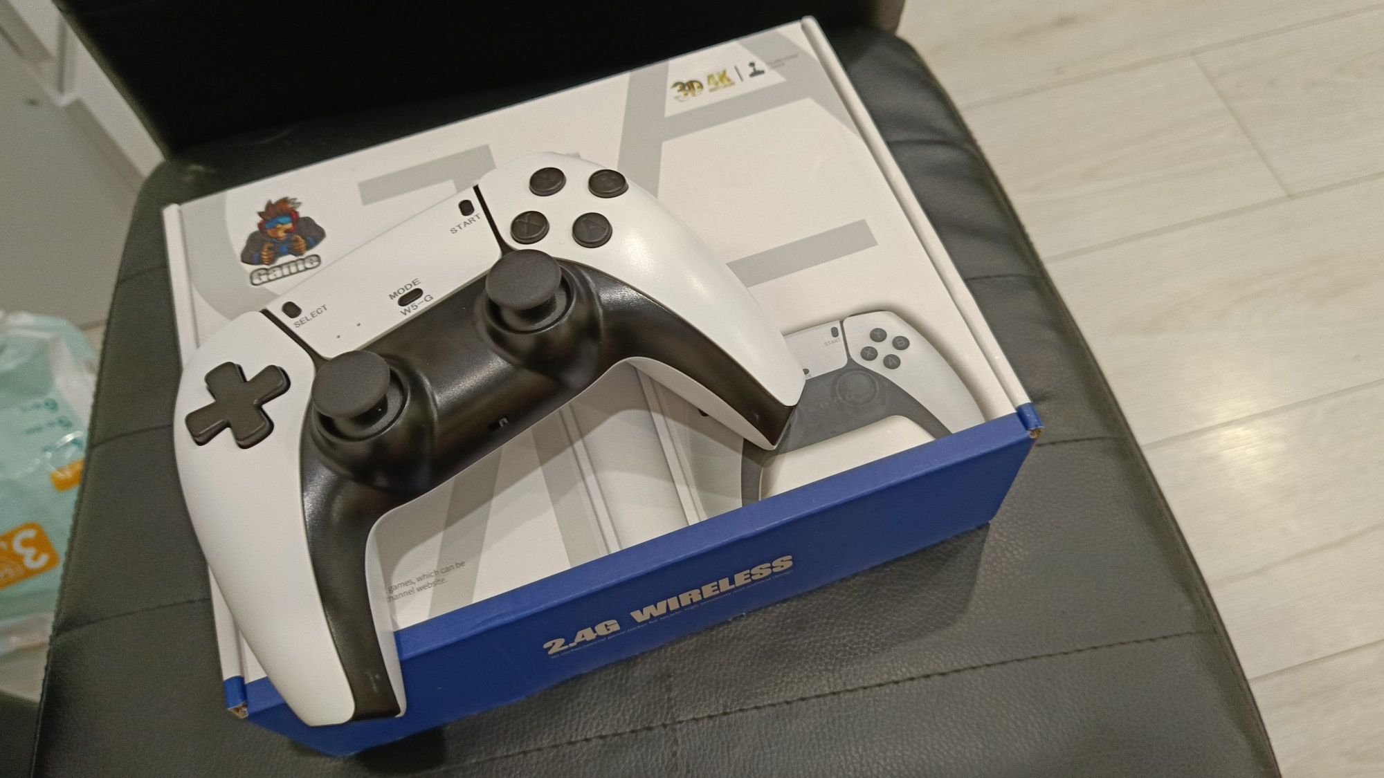 Ігрова Приставка ретро Консоль Game Stick M15  4К на 20 000 ігор