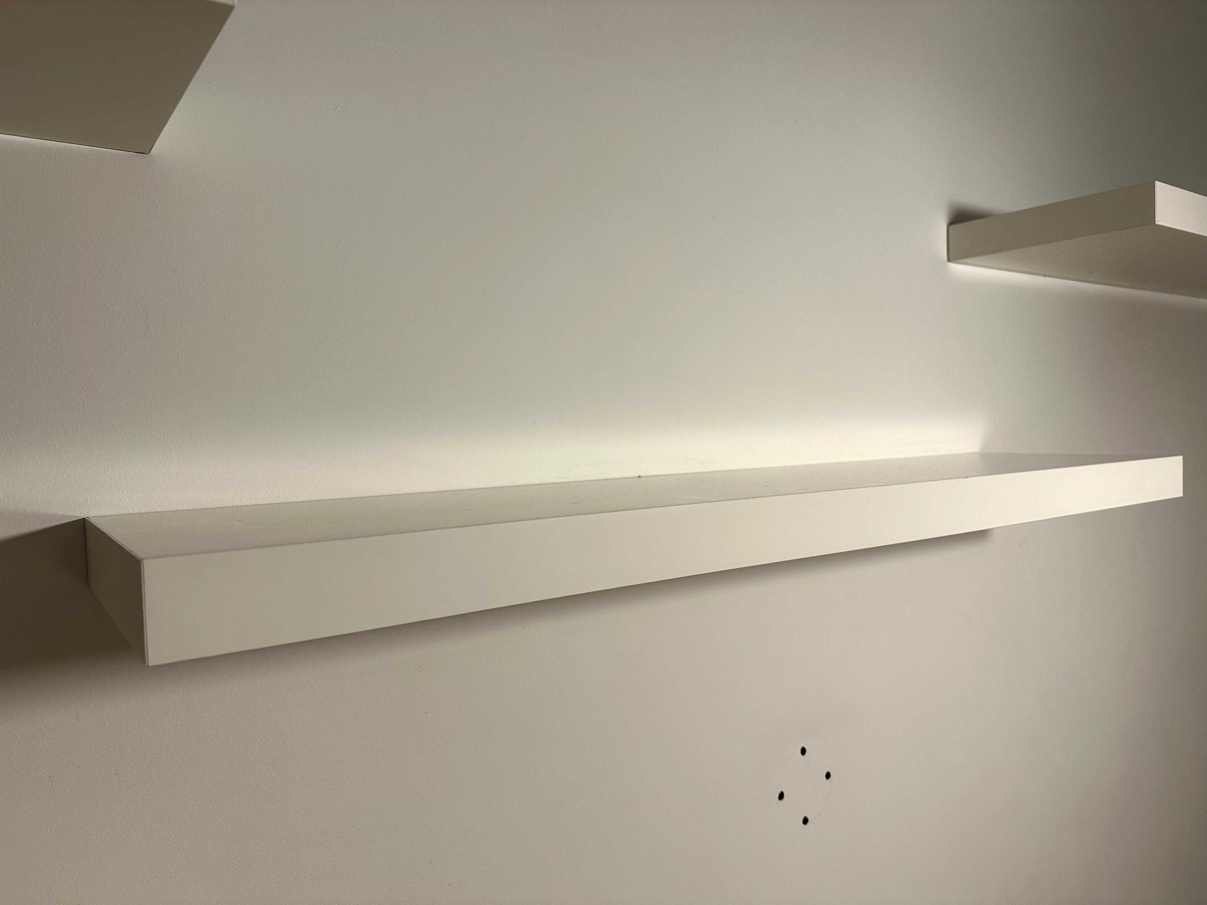 Conjunto de 2 prateleiras brancas do IKEA