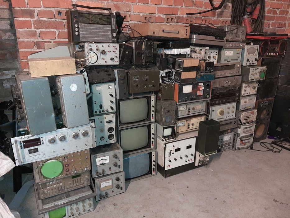 SPRZĘT POMIAROWY oscyloskopy mierniki generatory unitra meratronik etc