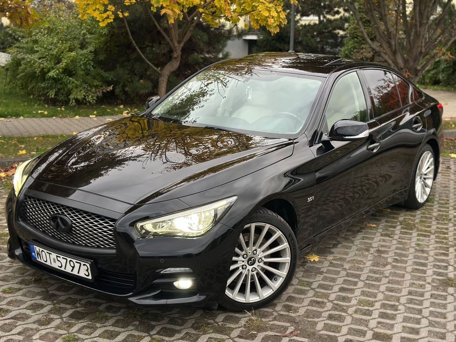 Infiniti Q50 Infiniti Q50 3.0 twin turbo benzyna Zamiana czytaj opis!!!