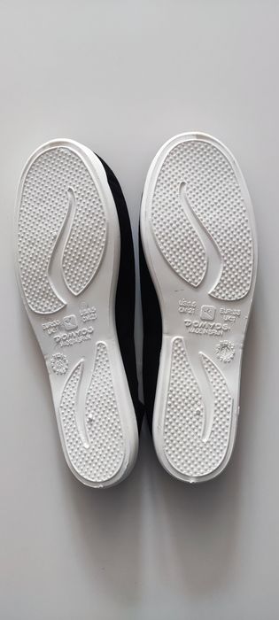 Sapatilhas de ginástica Novas (portes incluidos)