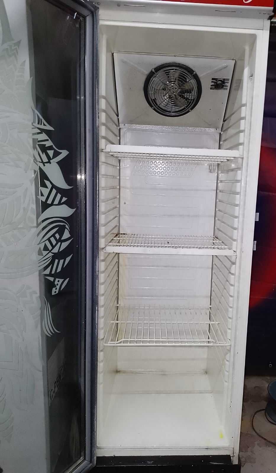 Холодильный шкаф витрина холодильник б/у для напитков Seg Cmv 355