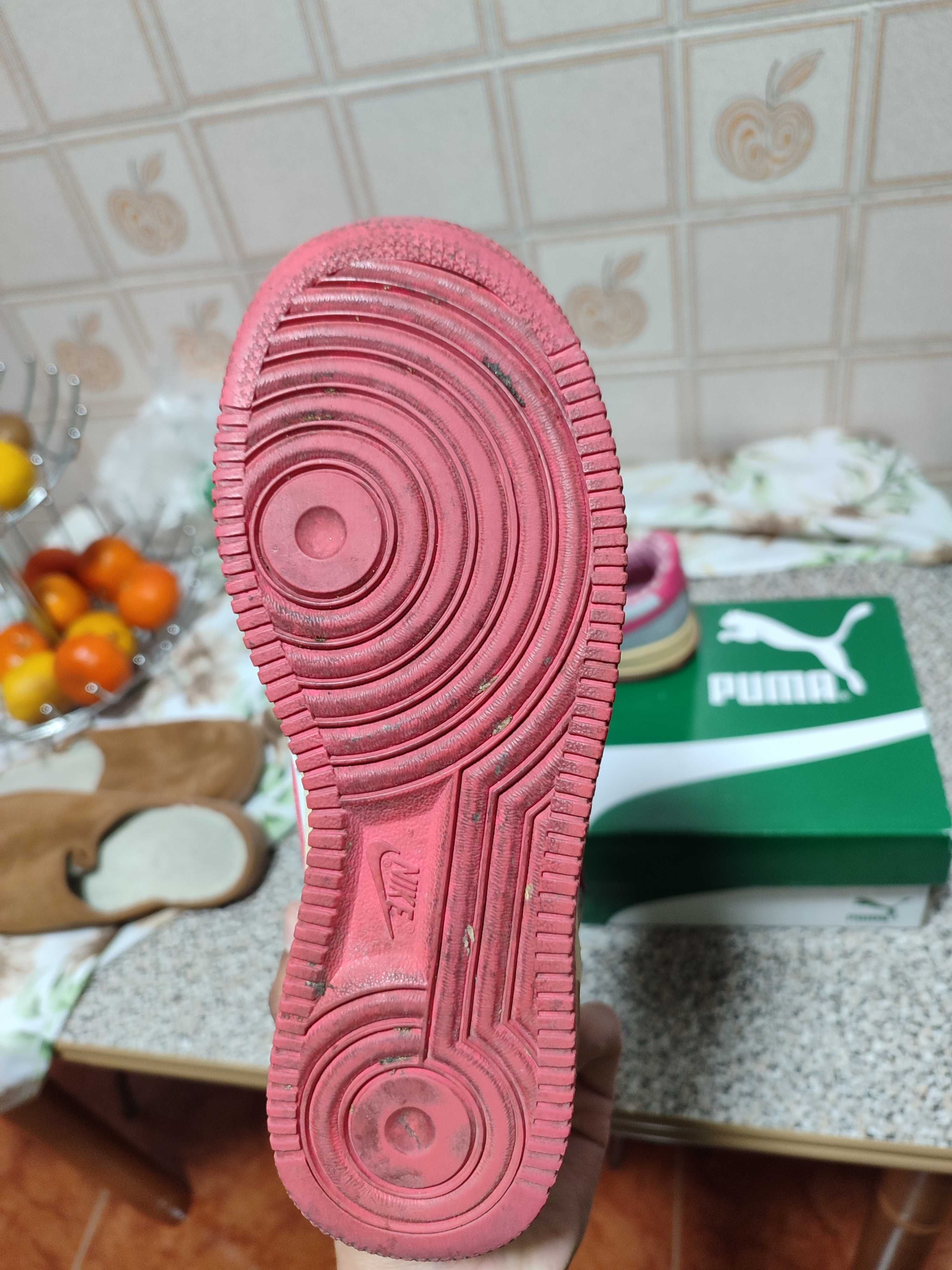 Vendo tênis Nike AIR Force em estado razoável