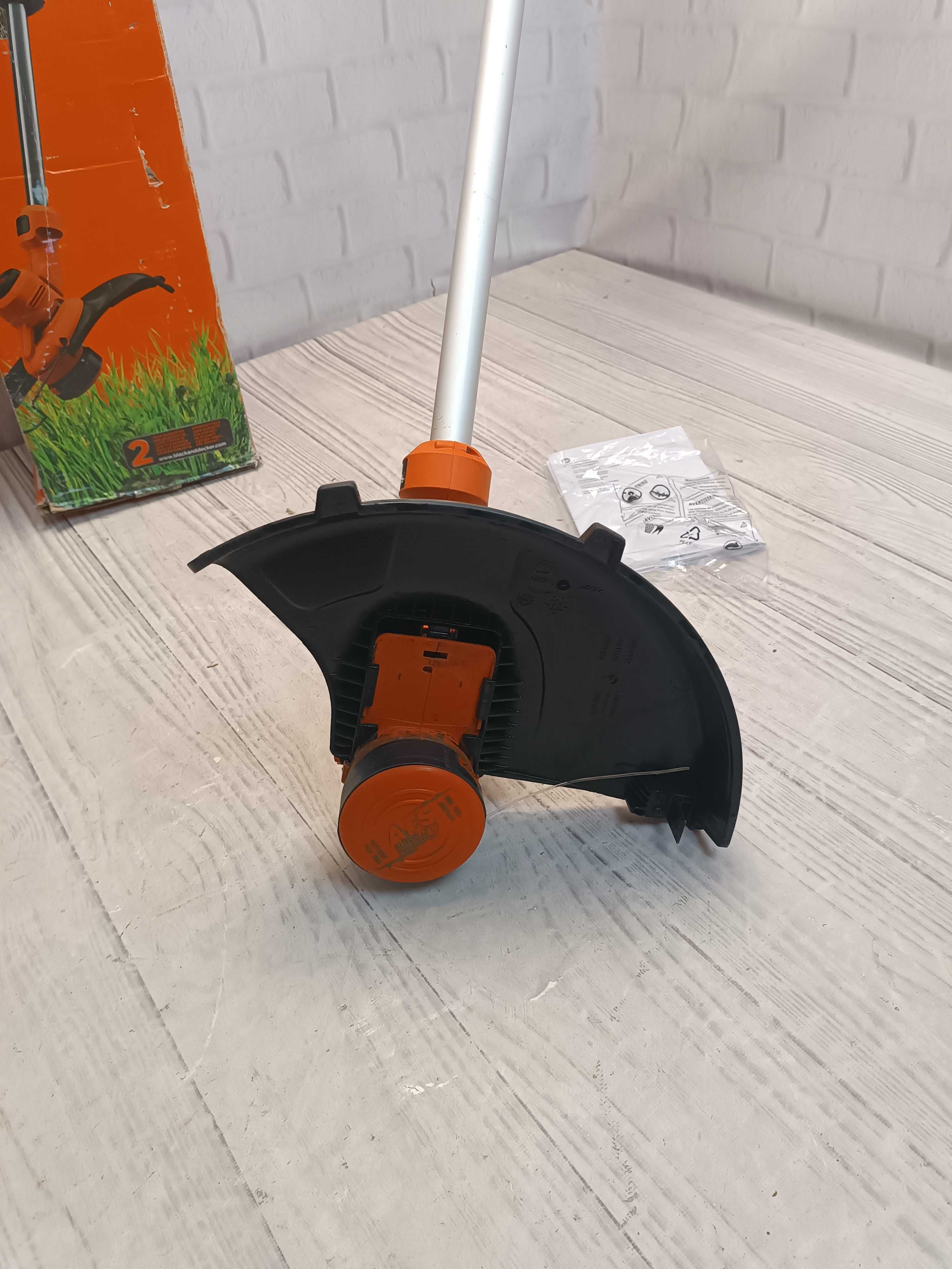 BLACK+DECKER BCSTA536L1 Безщітковий Тример акумуляторний 36 В, 33 см