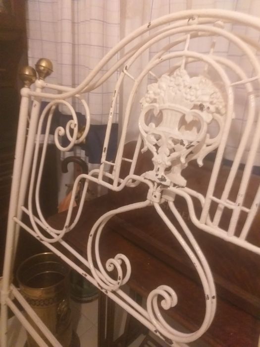 Vendo cama de casal
