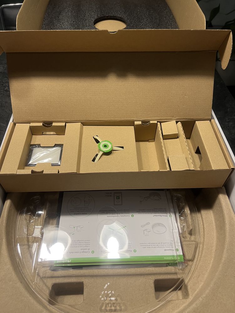 Do sprzedania Robot Roomba I7