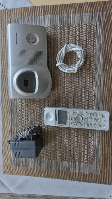 Telefon stacjonarny Panasonik