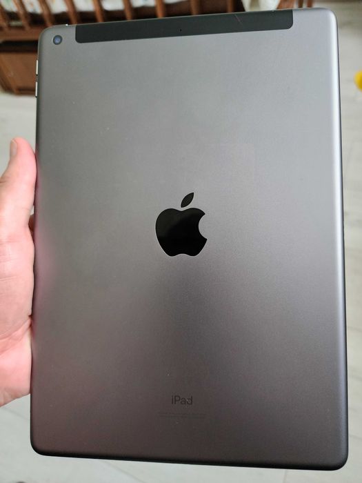 IPAD (7TH GEN.) 10.2’’, 128GB WI-FI+Cellular LTE, АКБ 100% 17цикл