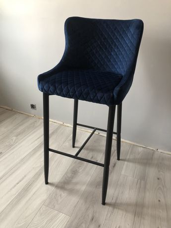 Krzeslo - Hoker colin