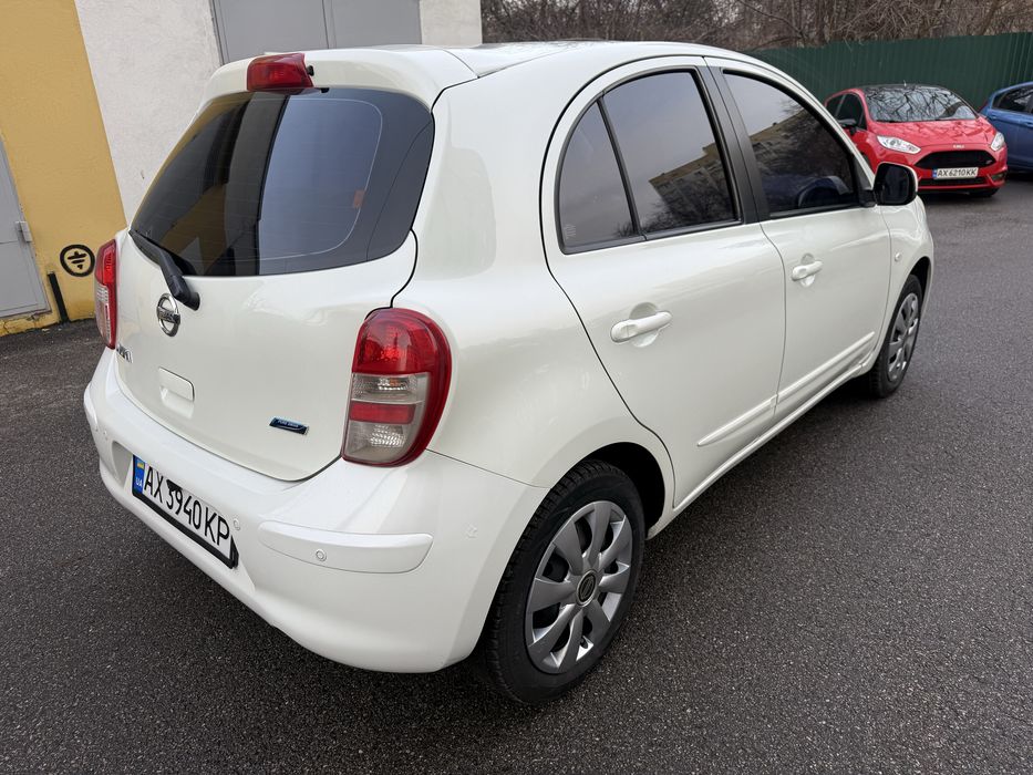 Продам Nissan Micra в хорошем состоянии.