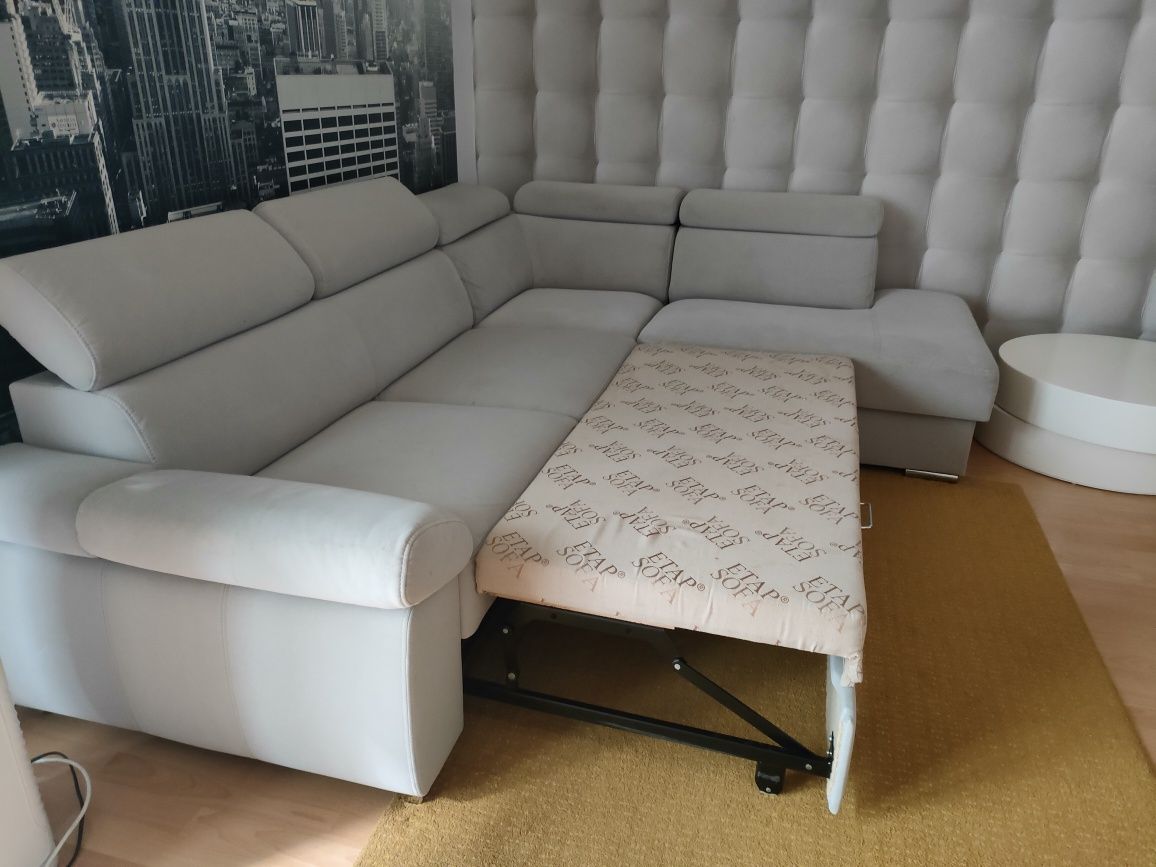 Narożnik kanapa Etap Sofa z funkcją spania. Materiał Aquaclean