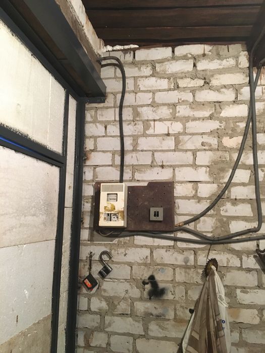 Гараж 602 р-н.3-х комнатный эксклюзивный