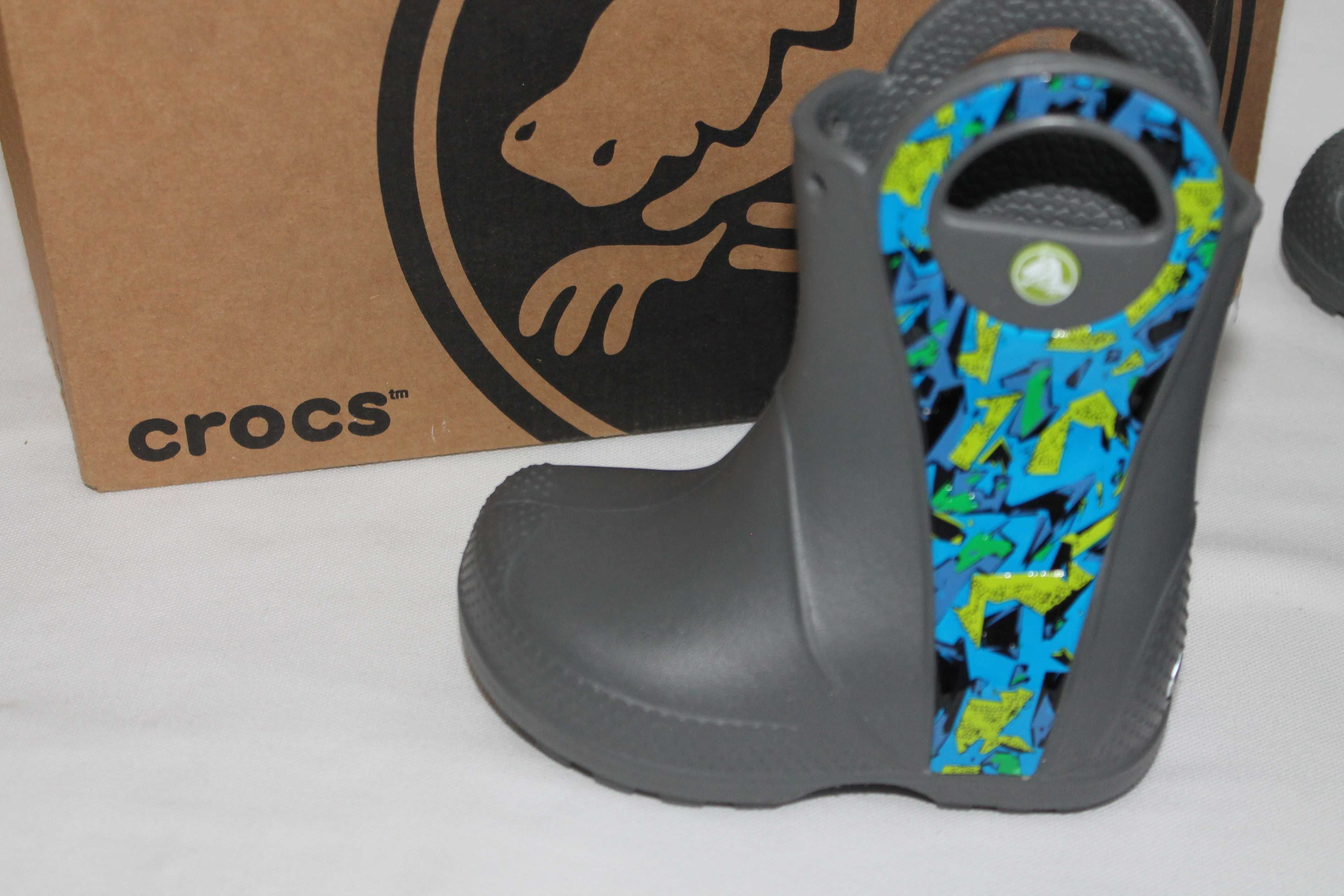 Чоботи CROCS Handle It Graphic Boot-USA--6--EUR--22-23 устілці-13,5 см