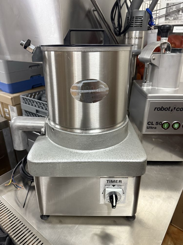 Maquina de descascar alhos de 3 a 5 kg muito nova
