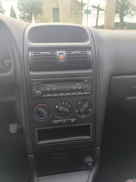 Vendo Opel astra 1.4 16 válvulas carro em perfeito estado