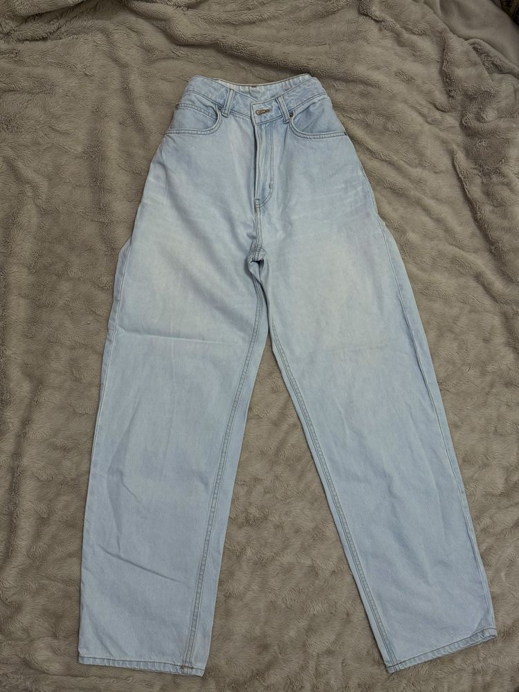Блакитні baggy джинси