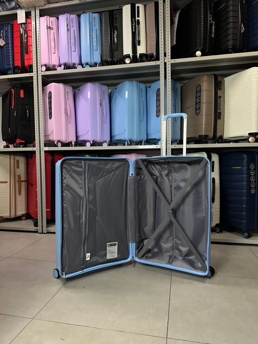 Велика валіза з поліпропілену Wings Польща. Склад валіз Вінниця